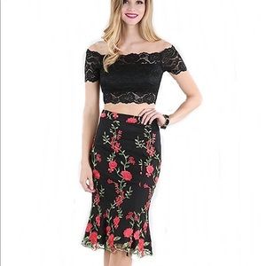 Embroidery Mesh floral pencil skirt
